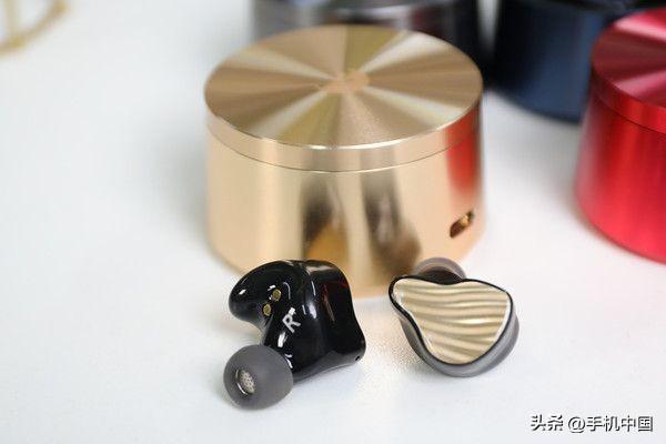 蓝牙耳机连不上手机怎么回事_手机连接蓝牙出现耳机标志_蓝牙耳机在手机上显示不出来