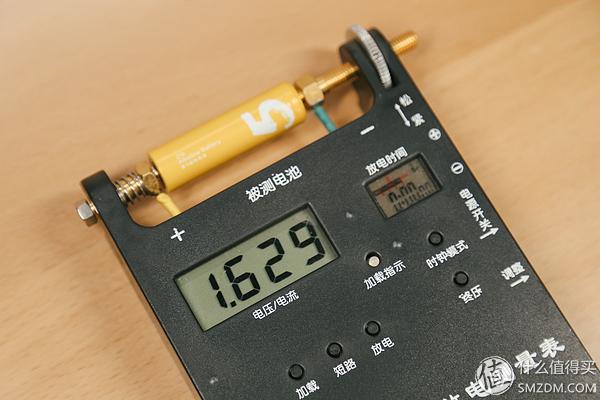 碱性和碳性电池_碱性电池和碳性电池的区别_电池碱性与碳性能共用吗