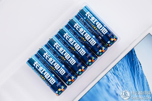 电池碱性与碳性能共用吗_碱性电池和碳性电池的区别_碱性和碳性电池